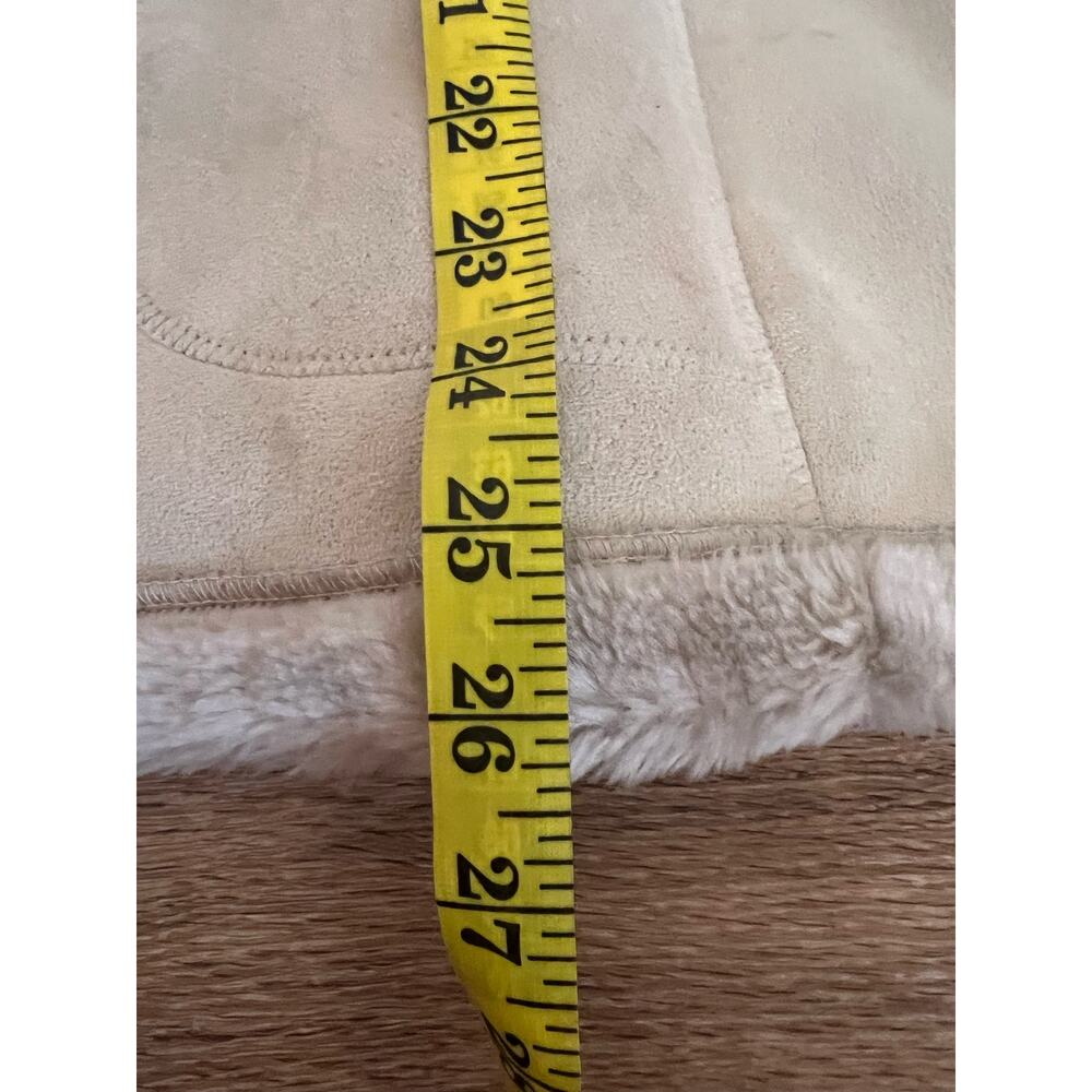 Esprit Faux Shearling Cream Jacket - Picture 13 of 16